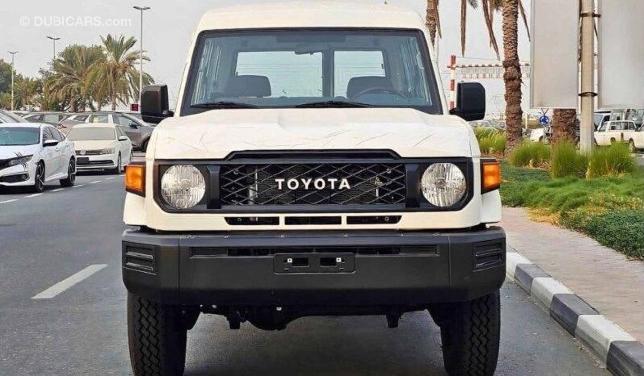 Toyota Land Cruiser Hard Top Land cruiser lc78 4.2L 3 doors  diesel V6 MY2024 FOR EXPORT ONLY