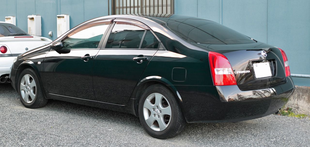 Nissan Primera exterior - Rear Right Angled