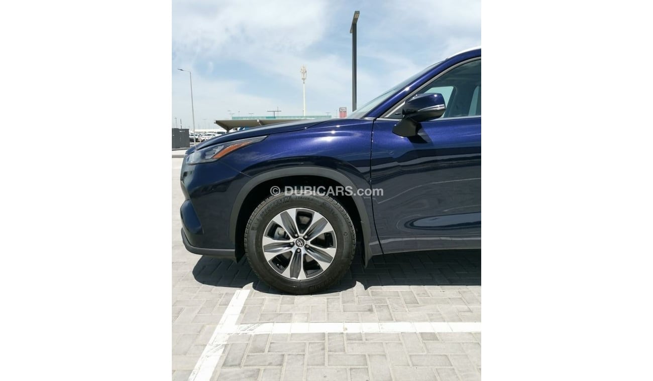 Toyota Highlander TOYOTA HIGHLANDER XLE - 2022 - BLUE