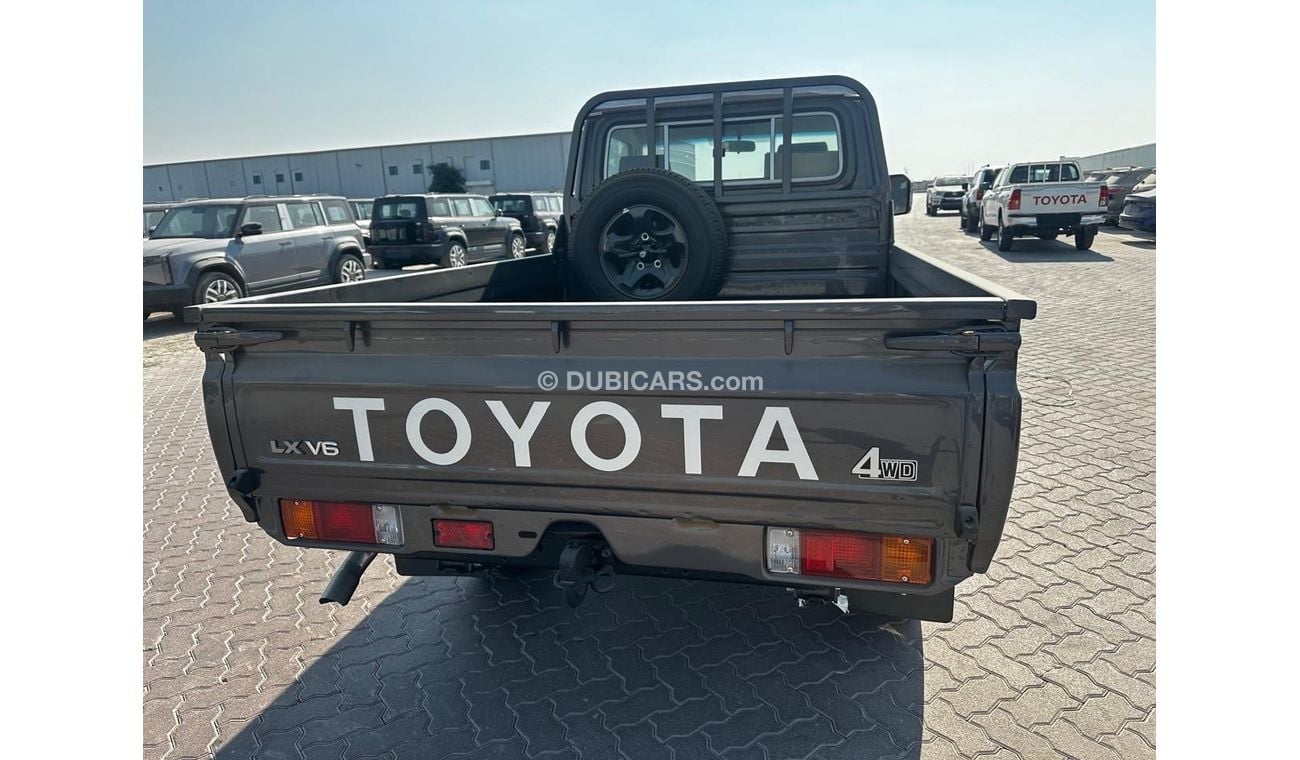 Toyota Land Cruiser Pick Up LC79 SC AT 4.0L PETROL 2024MY