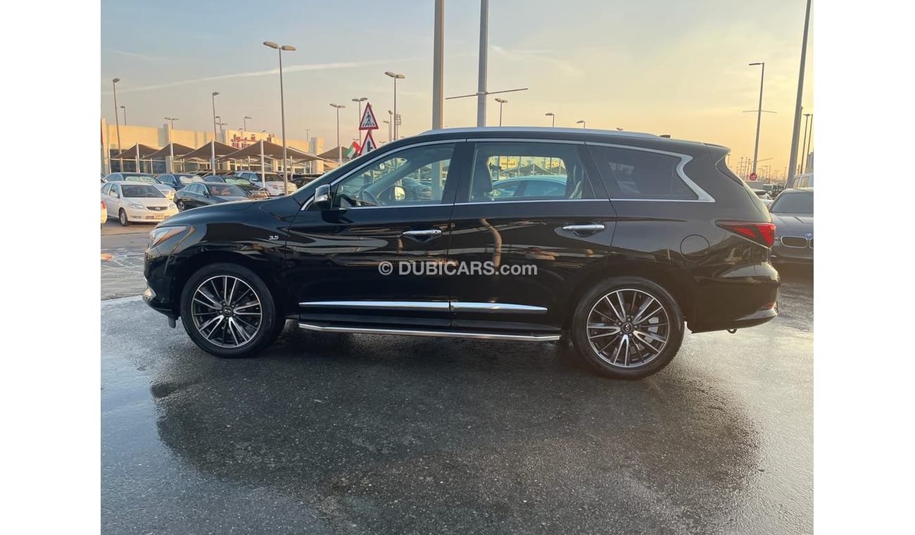 Infiniti QX60 Luxury Infiniti QX 60 _GCC_2018_Excellent Condition _Full option