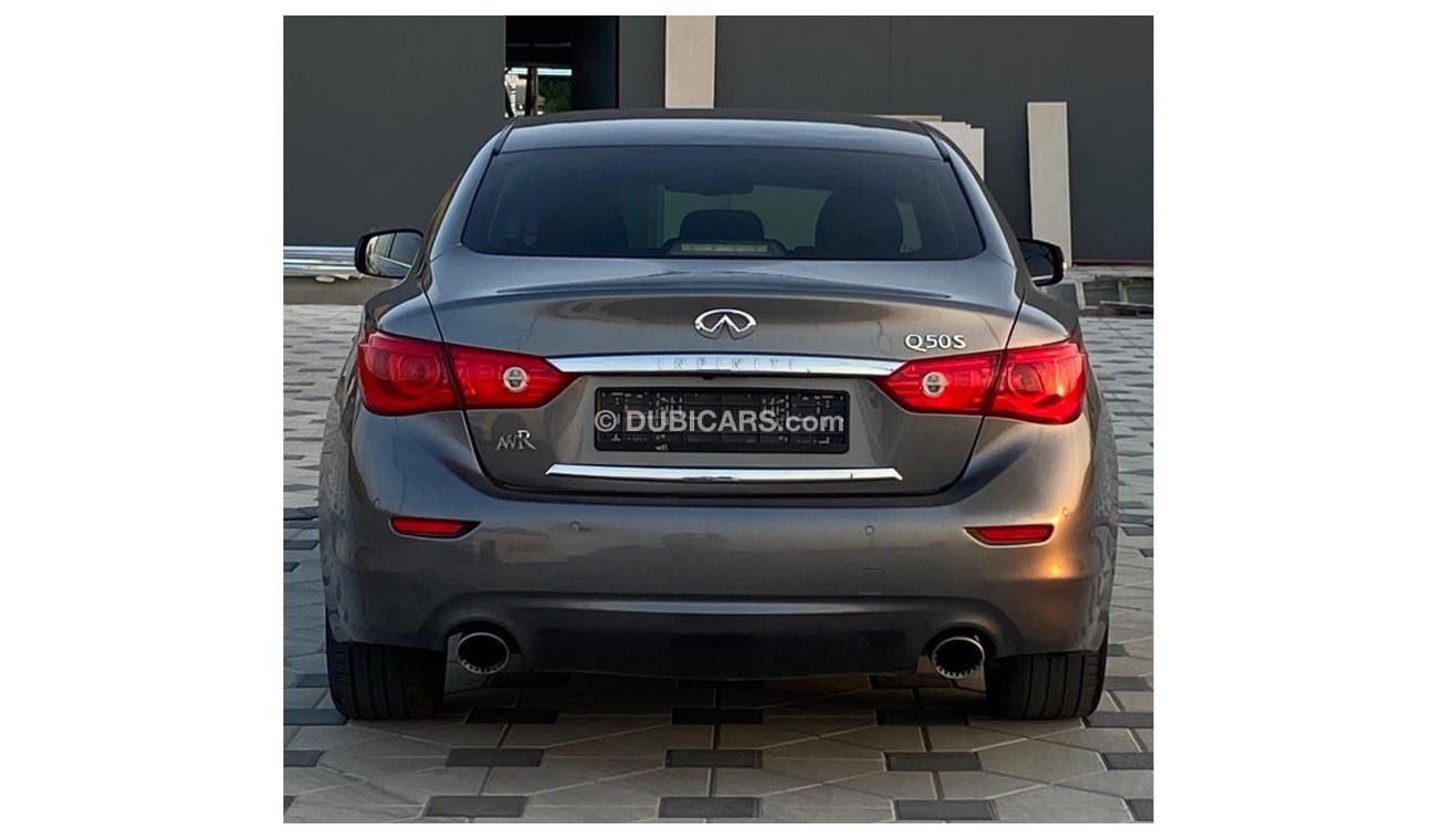 إنفينيتي Q50 ريد سبورت 400