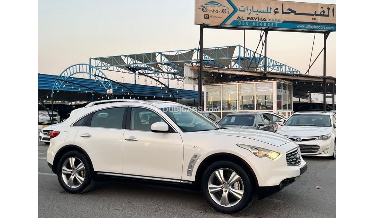 إنفينيتي FX35 Infiniti FX35 V6 3.5L Full Option Model 2009