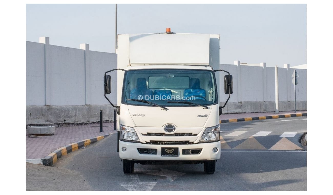 هينو 300 2023 | HINO 300 | WATER DELIVERY TRUCK | GCC SPECS | H48493