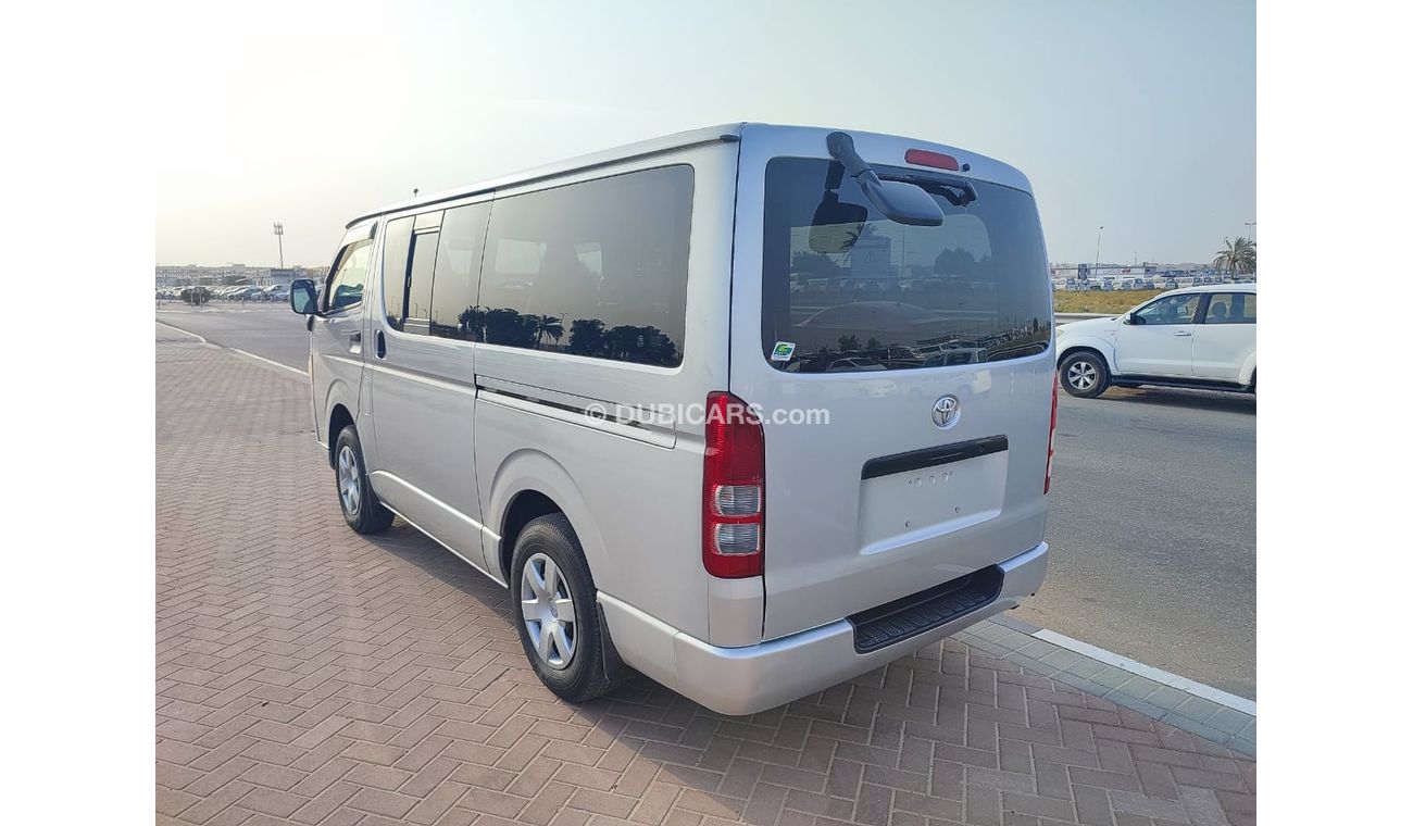 Toyota Hiace KDH205-0019152 || CC2500	DIESEL	RIGHT HAND DRIVE MANUAL || ONLY EXPORT