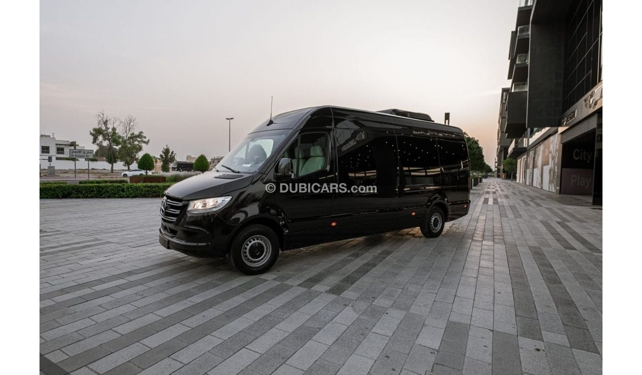 Mercedes-Benz Sprinter Ultra luxury sprinter 2022 GCC 0km