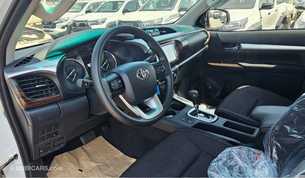 تويوتا هيلوكس TOYOTA HILUX DOUBLE CABIN 2.7L PETROL VVT-i 4WD 2024