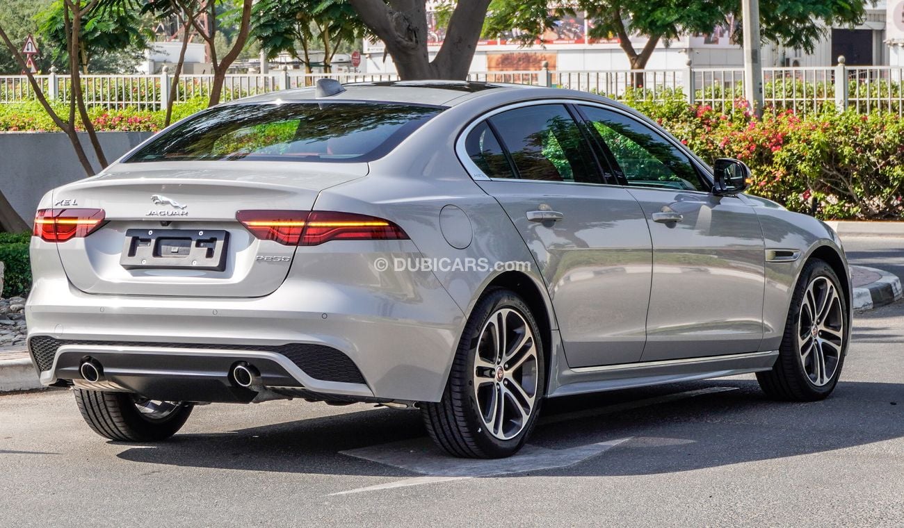 Jaguar XE L P250