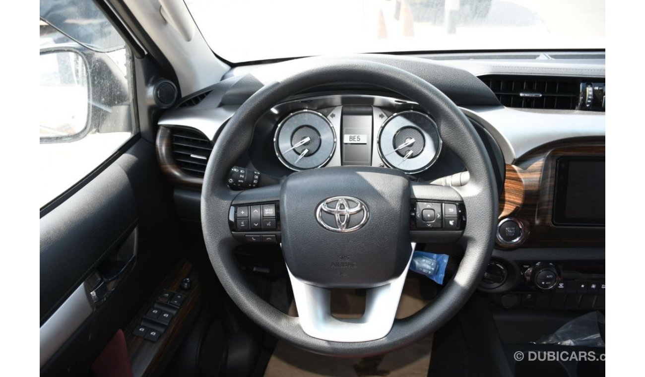 Toyota Hilux 2.7L AT 4x4WD With Push Start Full Option