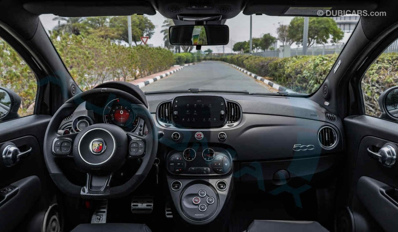 Abarth 695 Cabrio Turismo 1.4 Turbocharged , 2024 GCC , 0Km , With 5 Years or 120K Km Warranty @Official Dealer