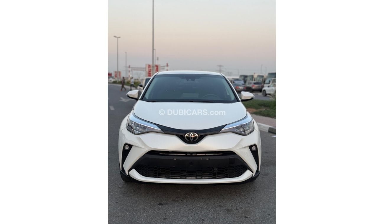 Toyota CHR TOYOTA C-HR XLE