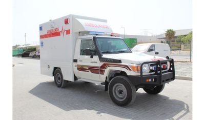 Toyota Land Cruiser Pick Up Toyota Land Cruiser Pickup 4.2L diesel MT Ambulance Model 2024(Box Type)