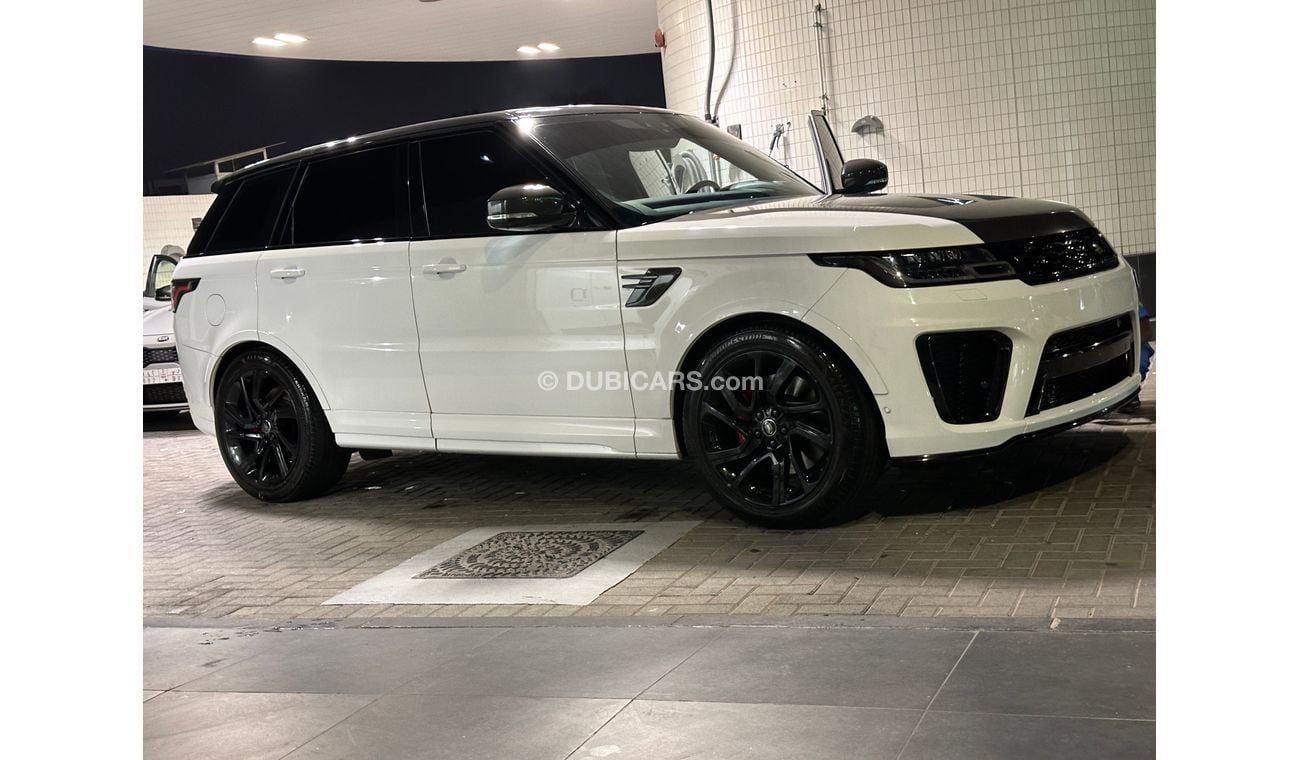 Land Rover Range Rover Sport SVR