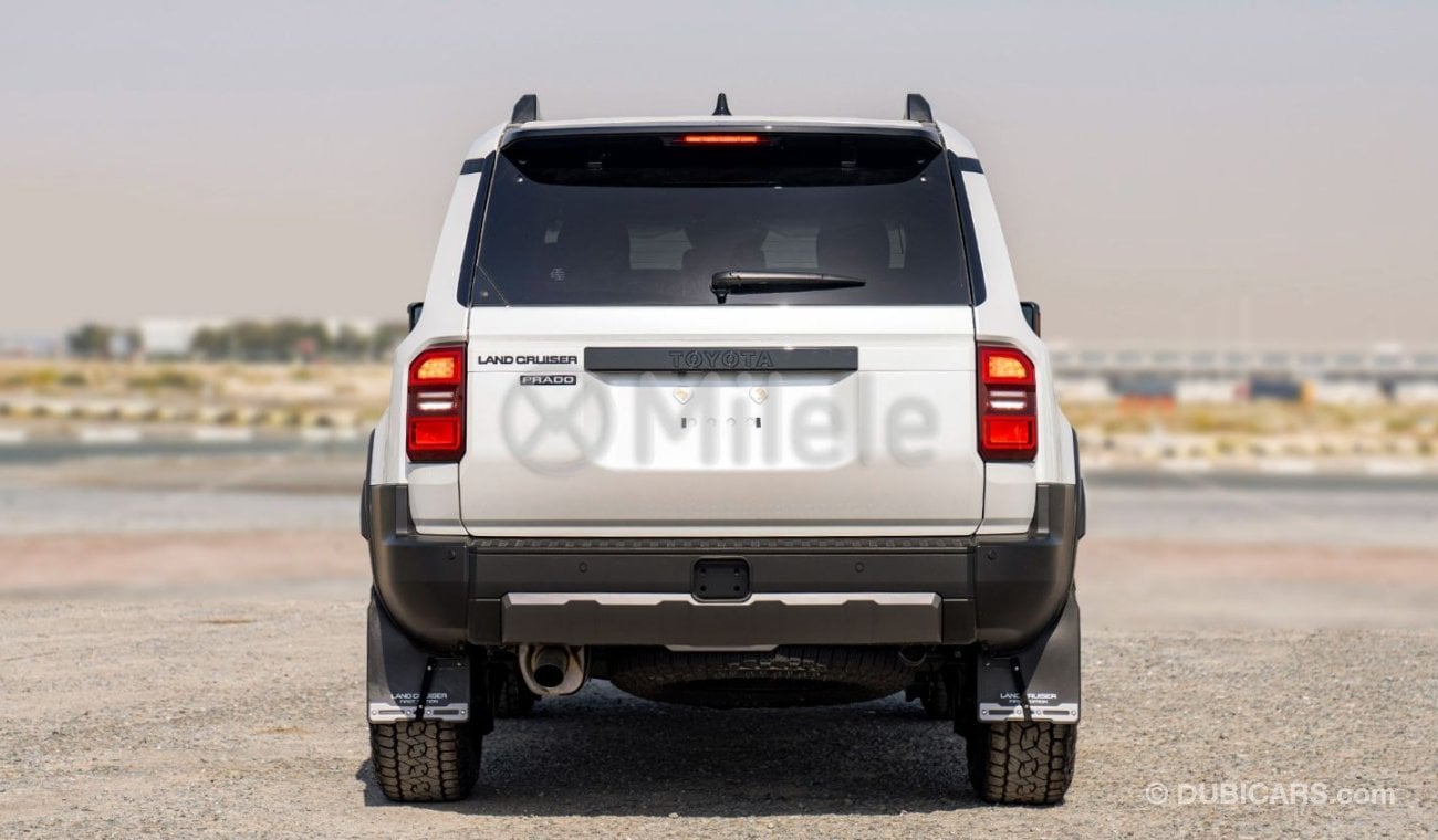 تويوتا برادو 250 2.4L PETROL FIRST EDITION - WHITE: NEW SHAPE (EXPORT ONLY)