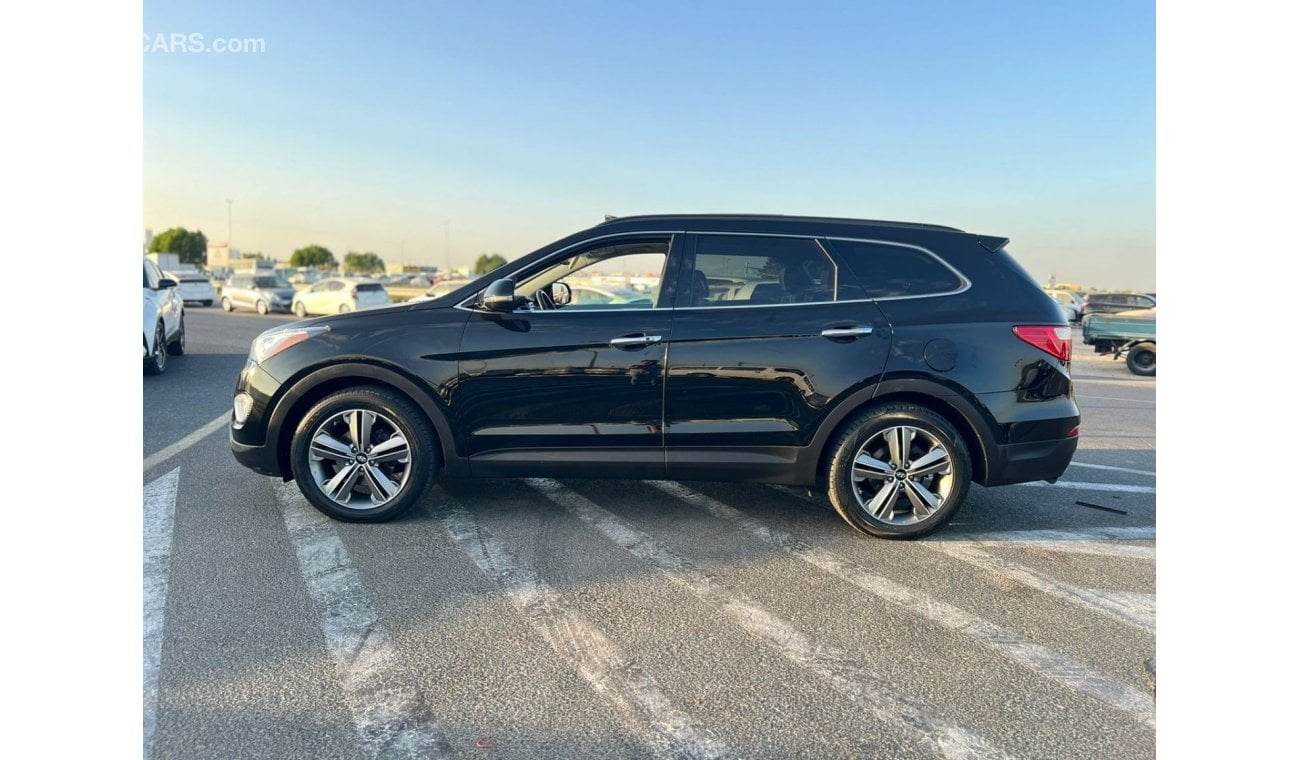 Hyundai Santa Fe 2015 HYUNDAI SANTA FE LIMITED PANORAMIC -  FULL OPTION  - 7 SEATER - 4X4 FULL OPTION