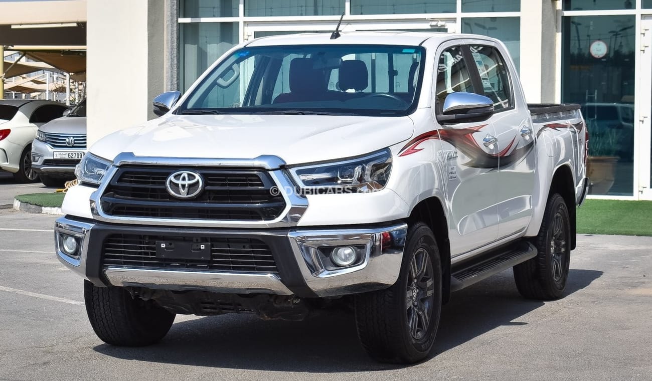 Toyota Hilux SR5 2.7 L