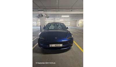 Tesla Model 3 standard autopilot