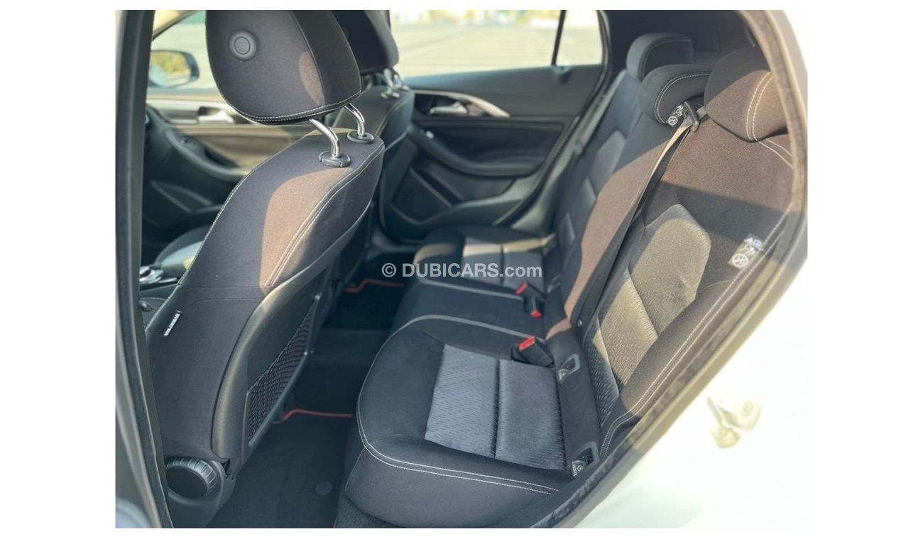 Infiniti Q30 Comfort