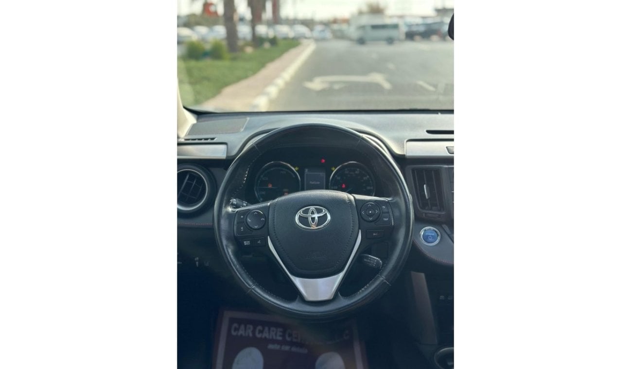 تويوتا راف ٤ Hybrid Toyota RAV4 XLE 2018