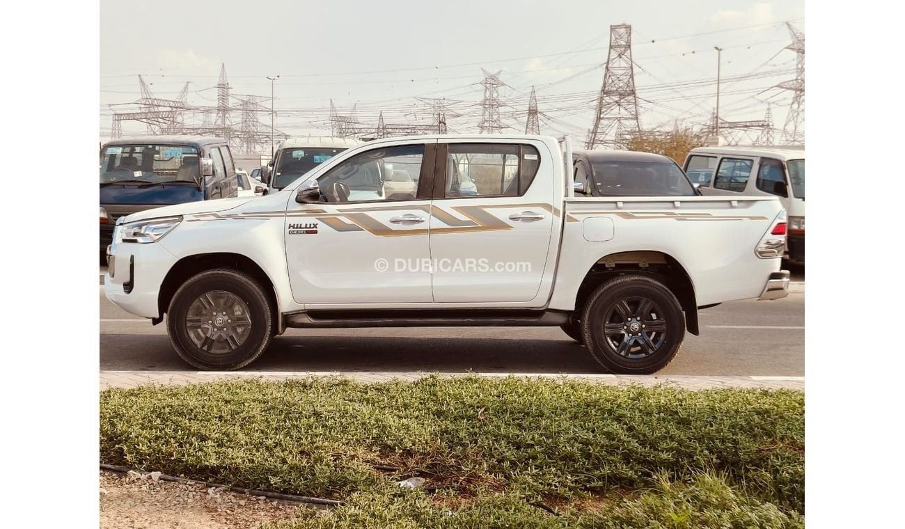 تويوتا هيلوكس 2025 Toyota Hilux Double Cable SR5 (Full-Option) 2.4L 4-Cyl Diesel A/T 4x4 Only For Export