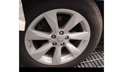 Nissan Pathfinder RX 350 Alloy Wheel