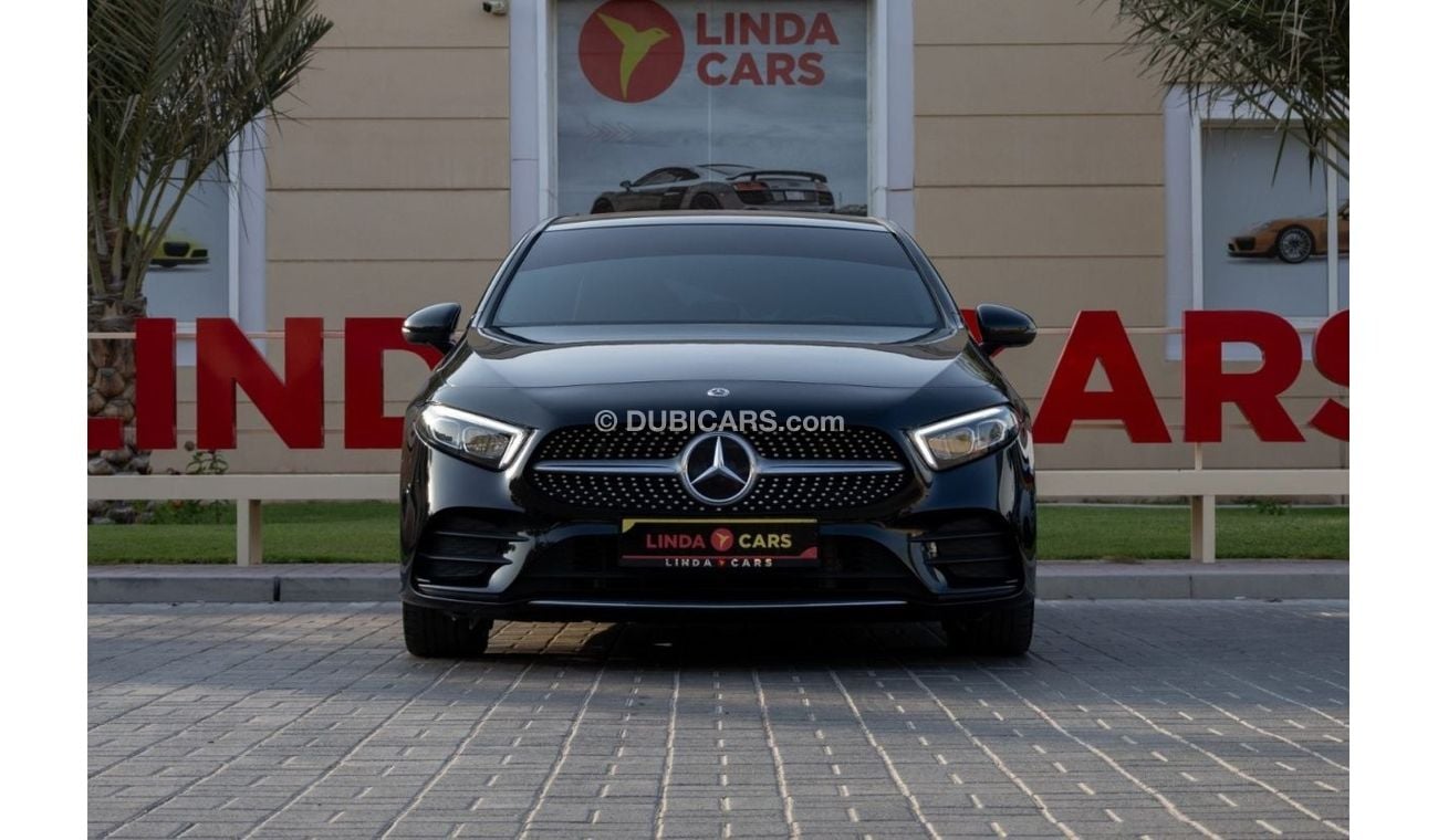 Mercedes-Benz A 200 AMG Mercedes-Benz A200 AMG Kit Hatchback 2022 (LOWEST MILEAGE) GCC under Agency Warranty and Service Con