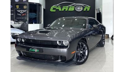 Dodge Challenger 392 Hemi Scat Pack Shaker 6.4L