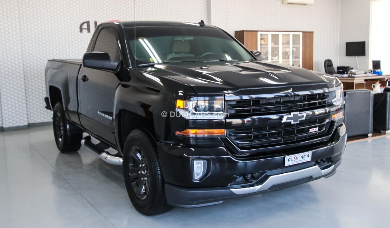 Used Chevrolet Silverado Z71 LT 2017 for sale in Dubai - 194412