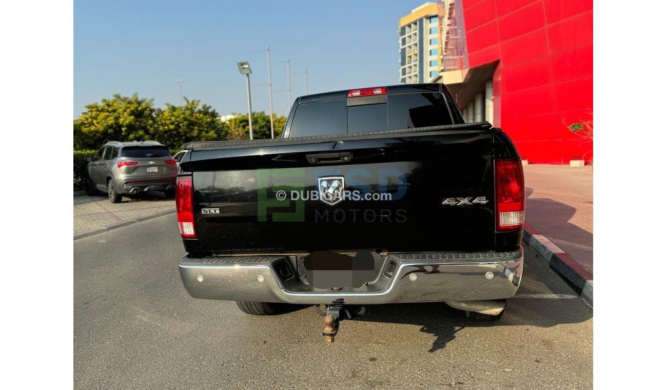 رام 1500 Dodge RAM 1500 SLT 5.7L 4WD A/T MY-2015