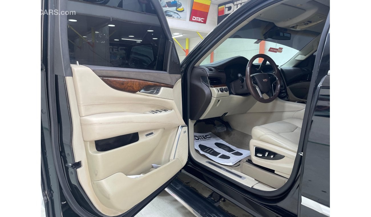 Cadillac Escalade ESV Platinum 6.2L