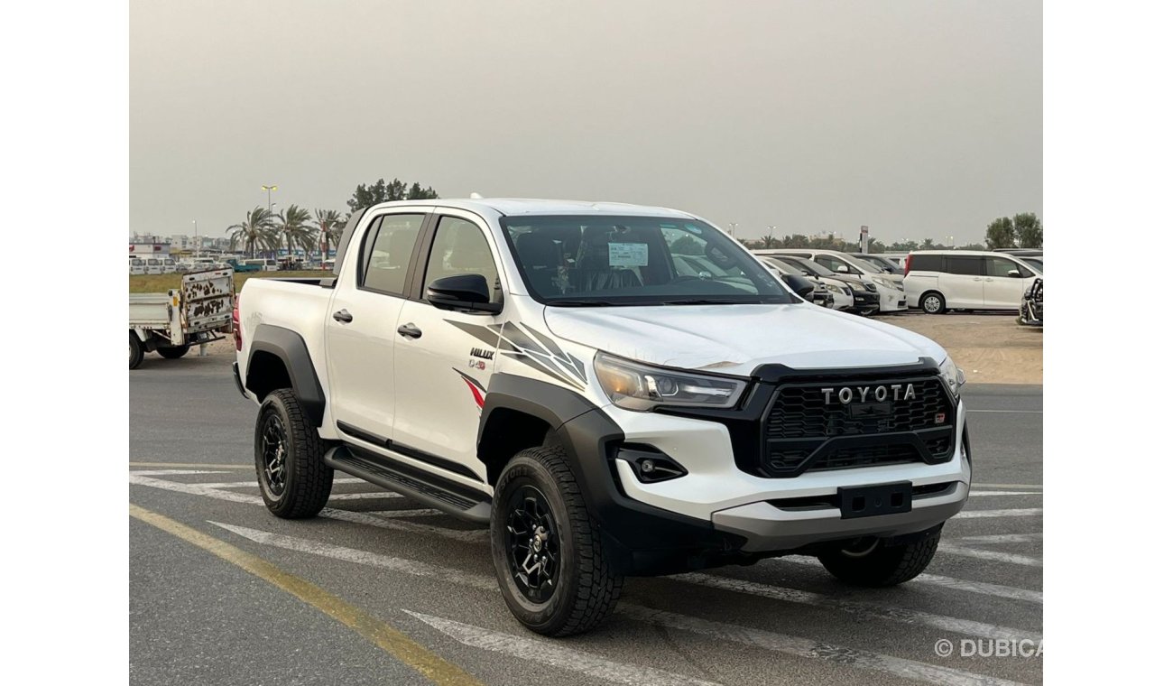 تويوتا هيلوكس HILUX GR 2.8L DIESEL WITH COMPRESSOR