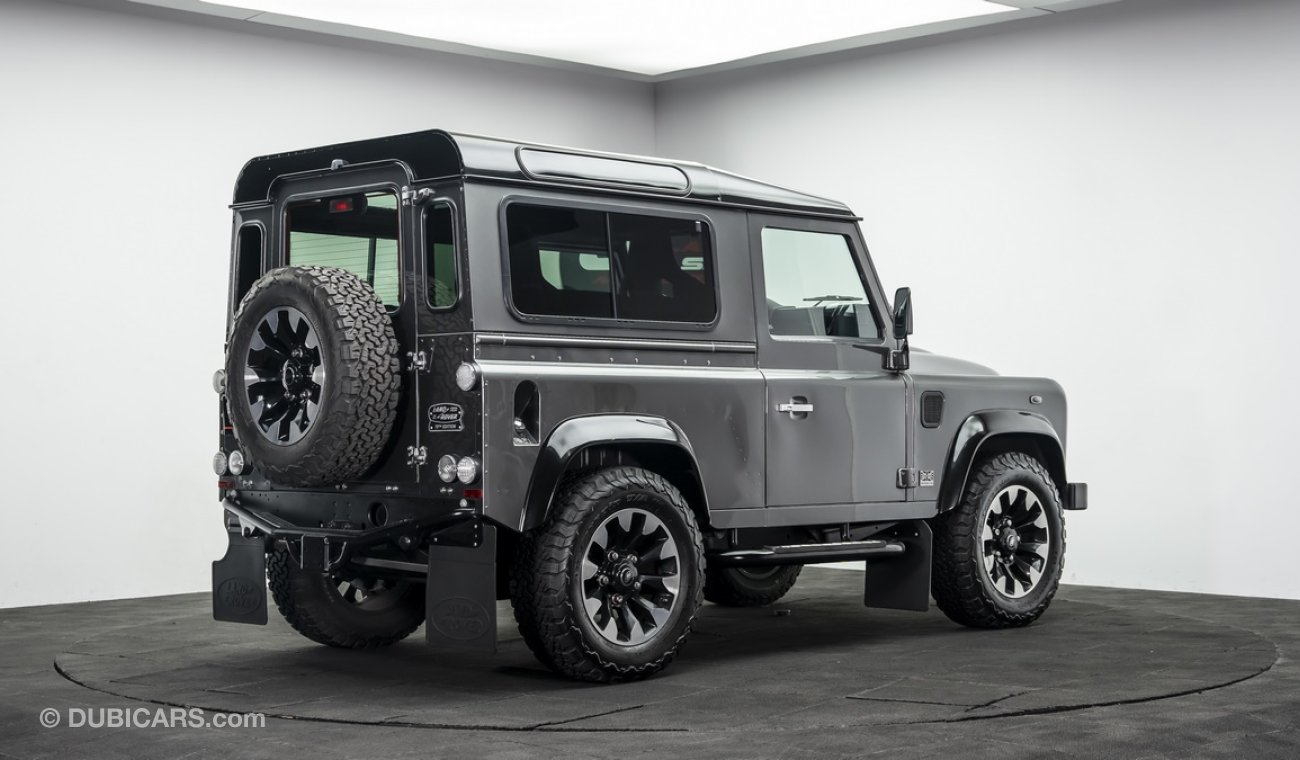 Land Rover Defender Works V8 : 150 Defender d'occasion remotorisés