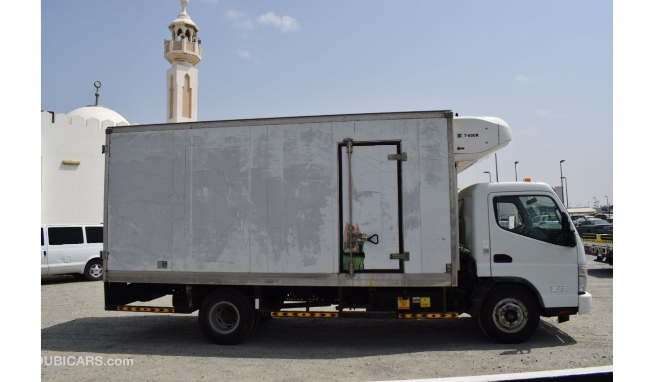 ميتسوبيشي كانتر Mitsubishi Canter Thremoking T600 Freezer, model:2017. Excellent condition