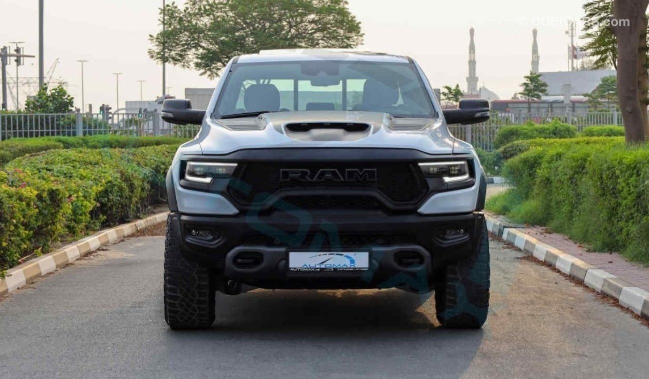 رام 1500 TRX (НА ЭКСПОРТ , For Export) V8 6.2L SRT , (With Bead-Lock & Tire Carrier) , 2024 GCC , 0Km , Без пробе