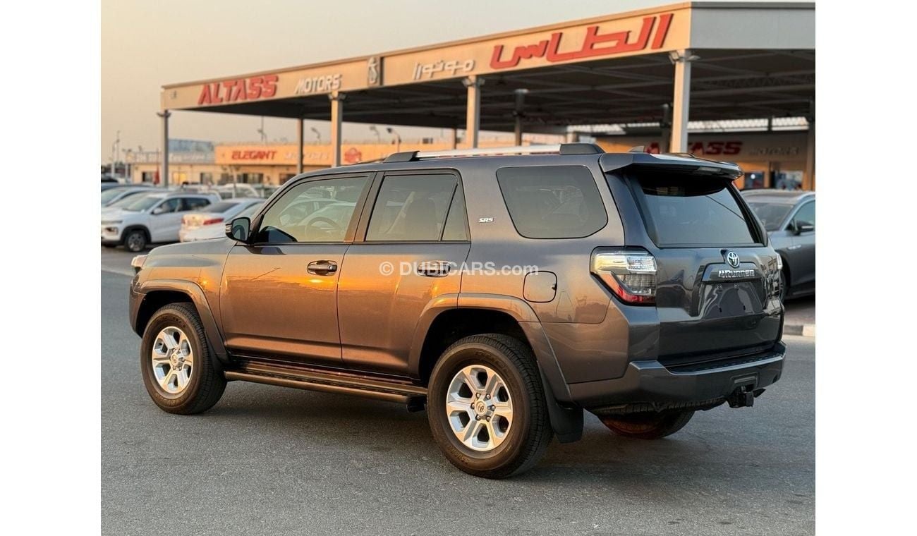 تويوتا Runner4 TOYOTA 4Runner seven seat premium Full Option