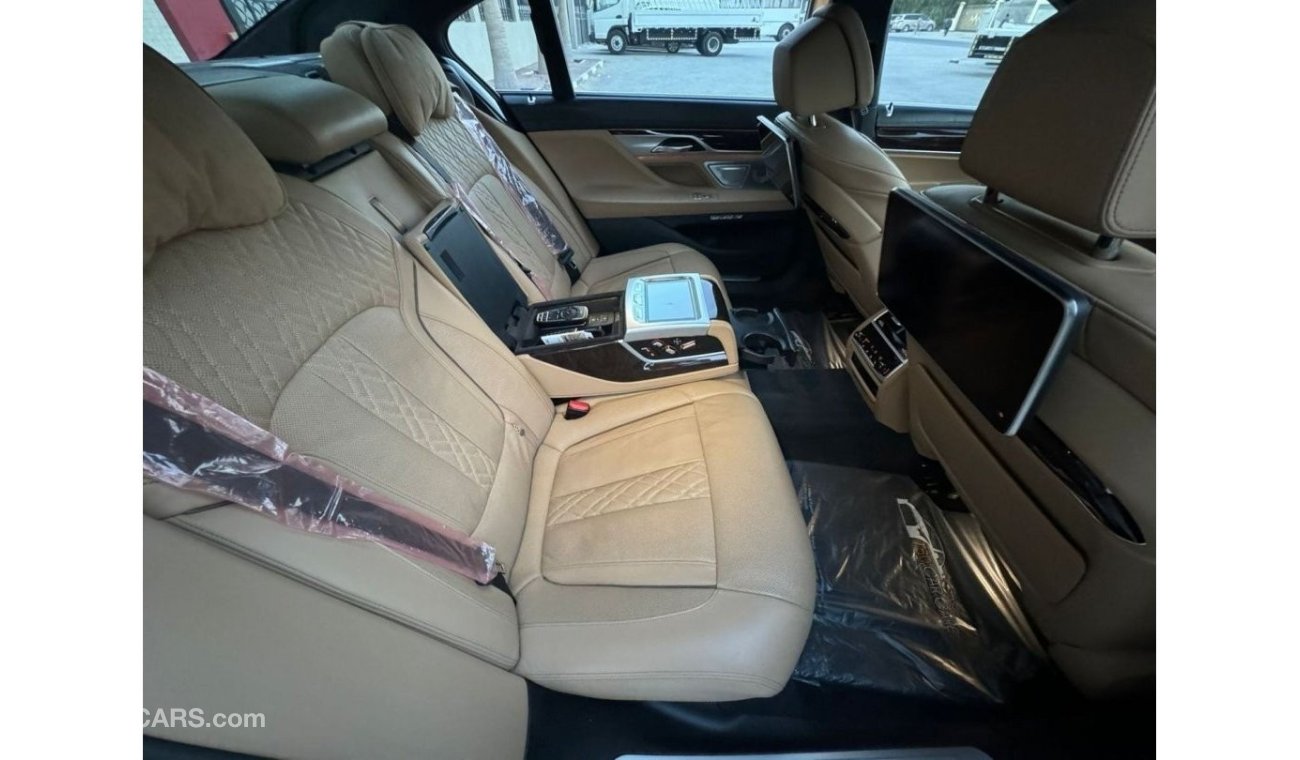 BMW 750Li Luxury Plus