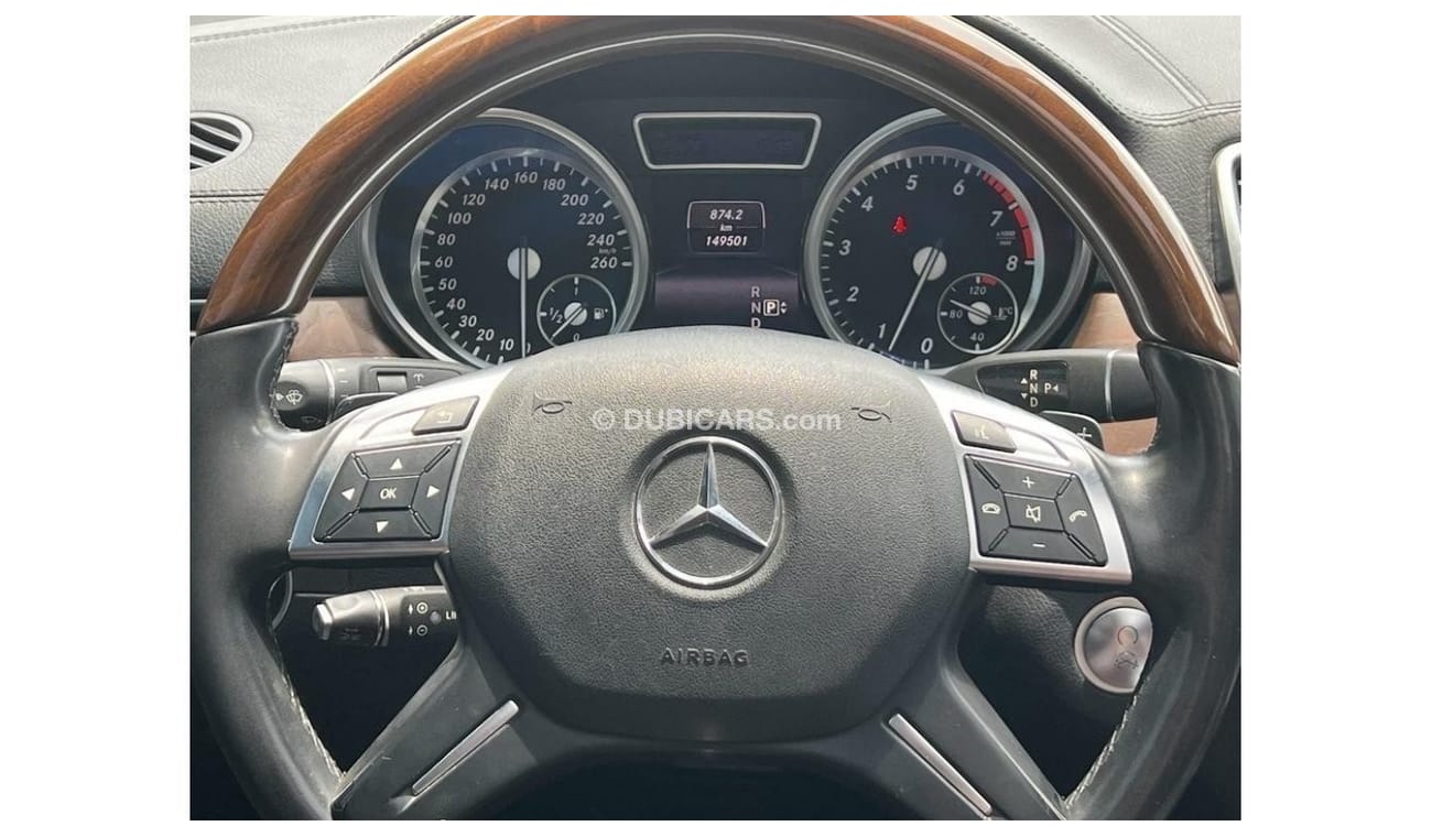 مرسيدس بنز GL 500 MERCEDES BENZ GL500 2016 GCC V8 FULL OPTION ORIGINAL PAINT