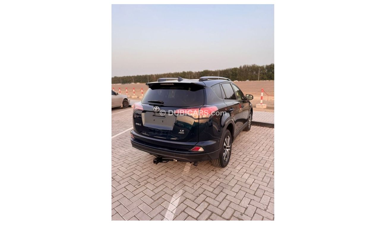 Toyota RAV4 VX 2018 Toyota RAV4 LE (AX40), 5dr SUV, 2.5L 4cyl Petrol, Automatic, Four Wheel Drive