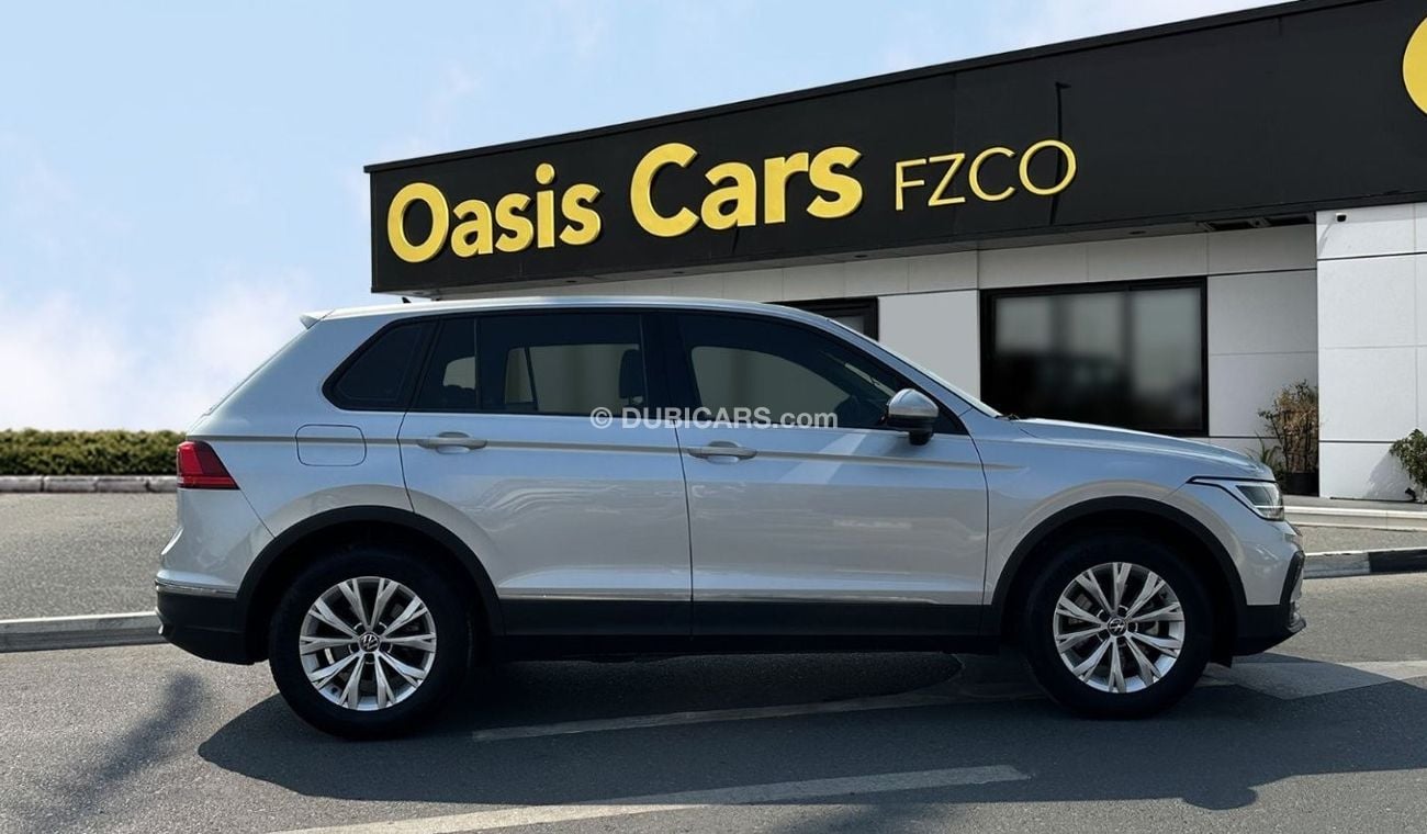 Volkswagen Tiguan Trendline Agency Warranty Full Service History 1.4L 2024 Low Mileage GCC