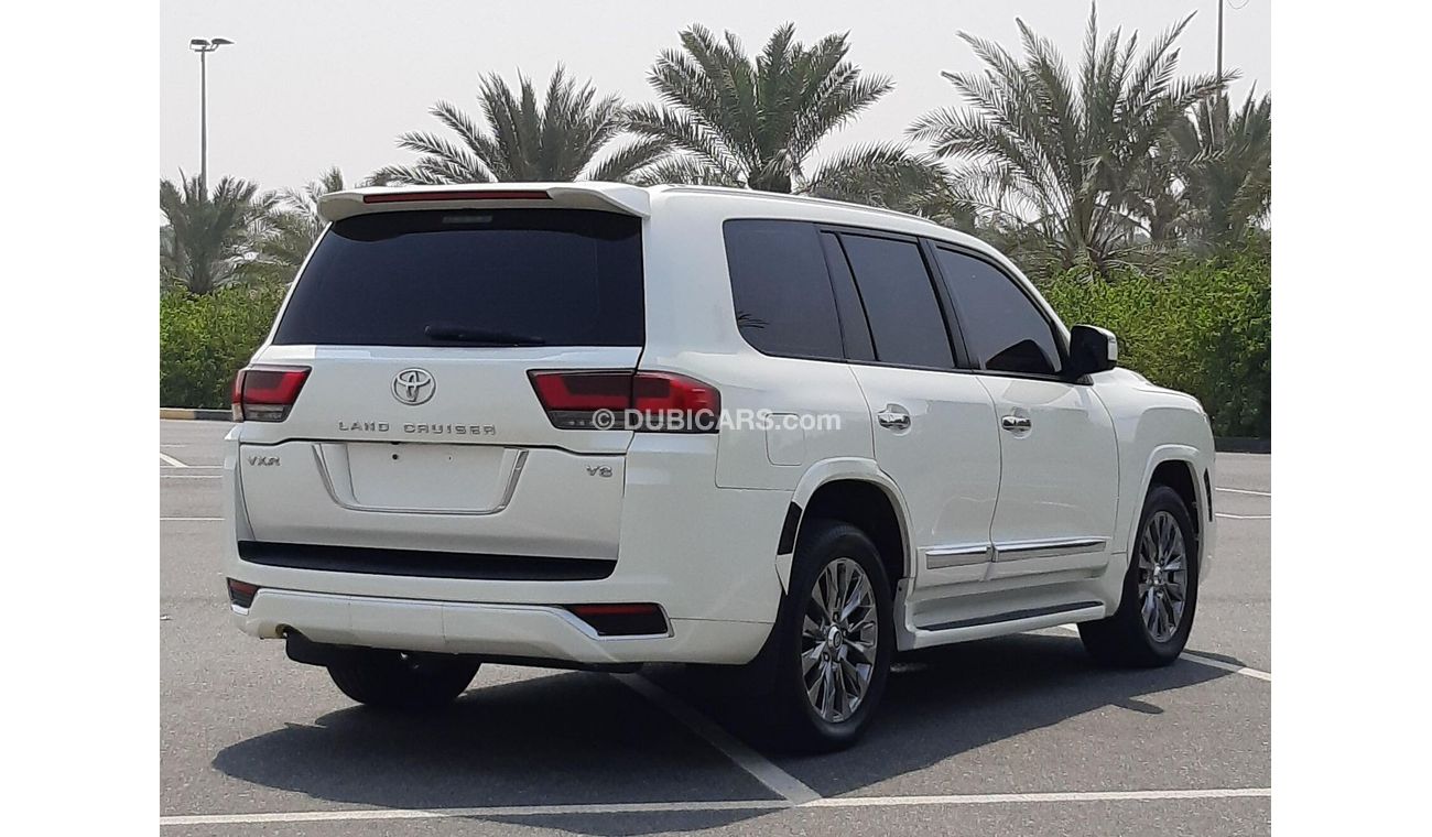 Toyota Land Cruiser GXR V8 upgrade 2022