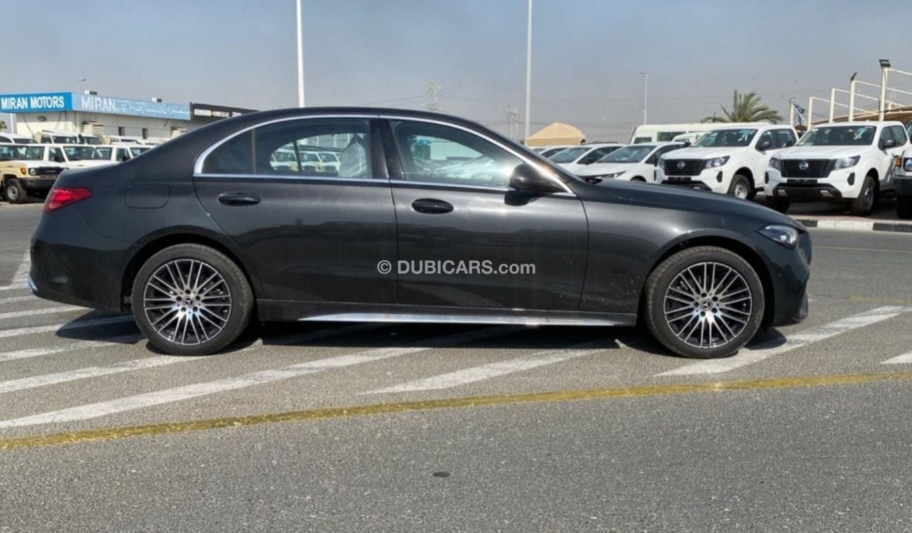 مرسيدس بنز C200 1.5 AMG / BRAND NEW / ZRRO KM