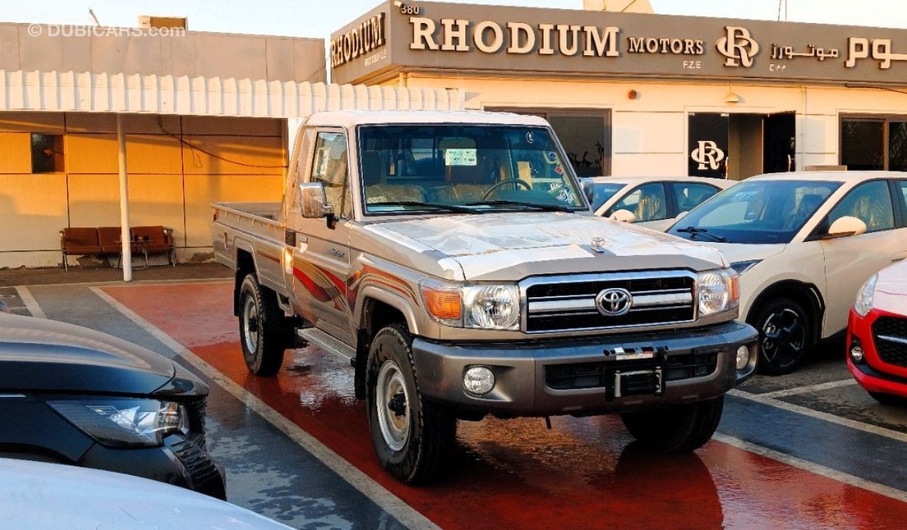 Toyota Land Cruiser Pick Up Toyota Land Cruiser Single Cabin 4.0L Petrol 2007YM (12,250KM)