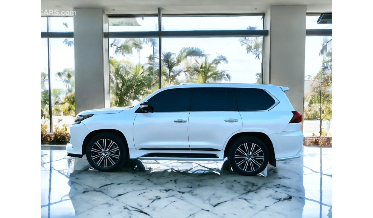 لكزس LX 570 AED 6,160 PM | LEXUS LX 570 5.7L V8 | FULL SERVICE HISTORY | UNDER WARRANTY | GCC | PLATINUM