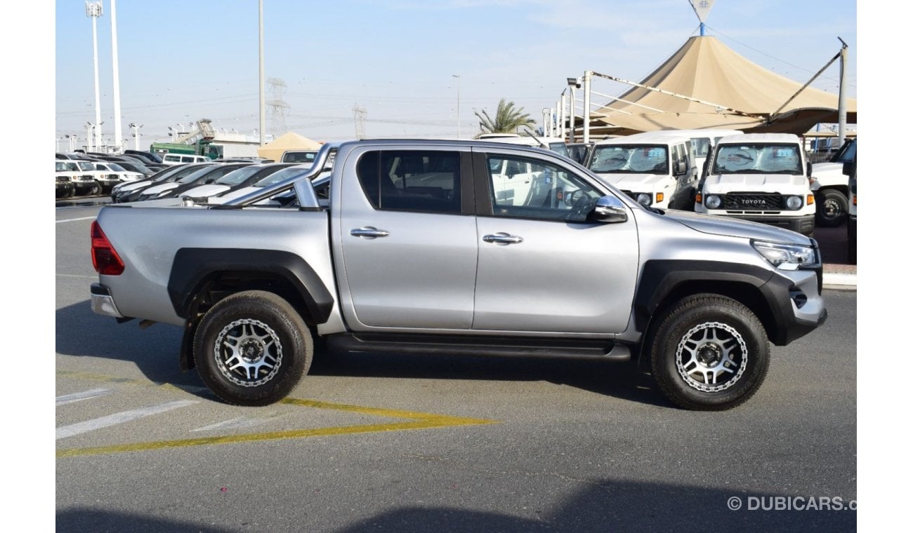 Toyota Hilux 2017 TOYOTA HILUX DOUBLE CABIN GR SR5