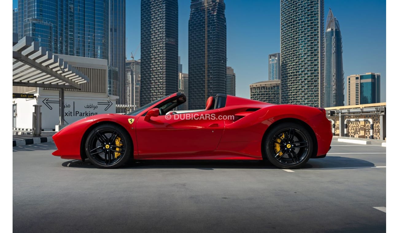 فيراري 488 Ferrari 488 Red 670hp 3.9L V8 Turbo.