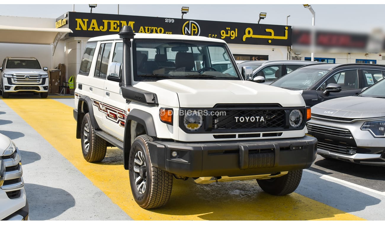 Toyota Land Cruiser Hard Top 4.0L V6 A/T