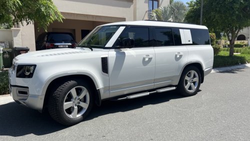 Land Rover Defender 130 P400 first edition