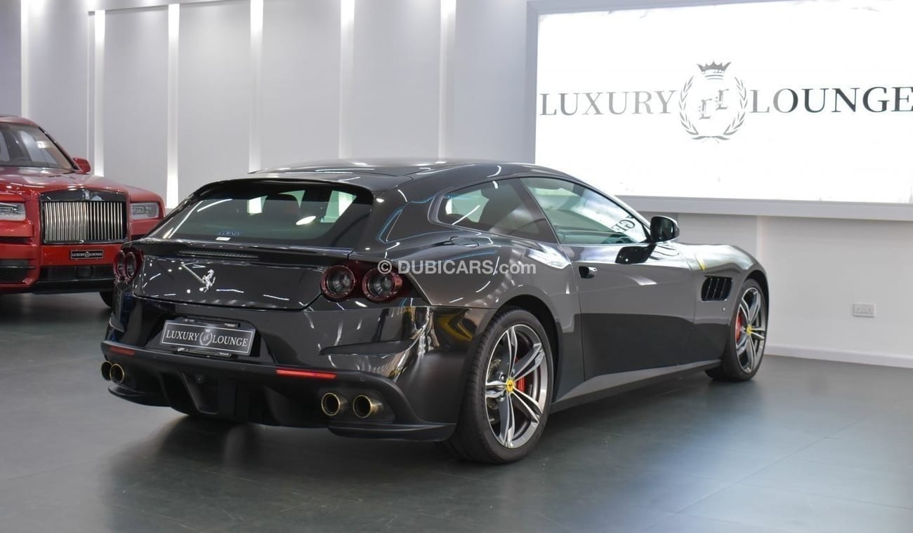 فيراري GTC4Lusso GTC4 LUSSO