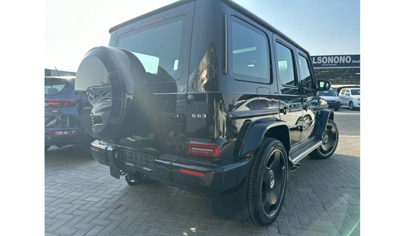 Mercedes-Benz G 63 AMG Mercedes Benz G 63 AMG 2024 Korean Specs