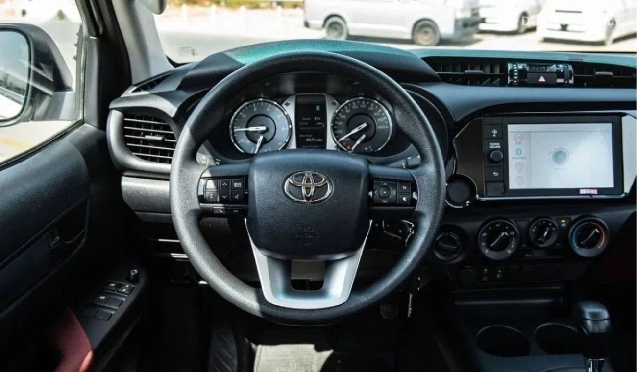 تويوتا هيلوكس Toyota Hilux 2.4L Diesel AT Mid Option 4X4 2024